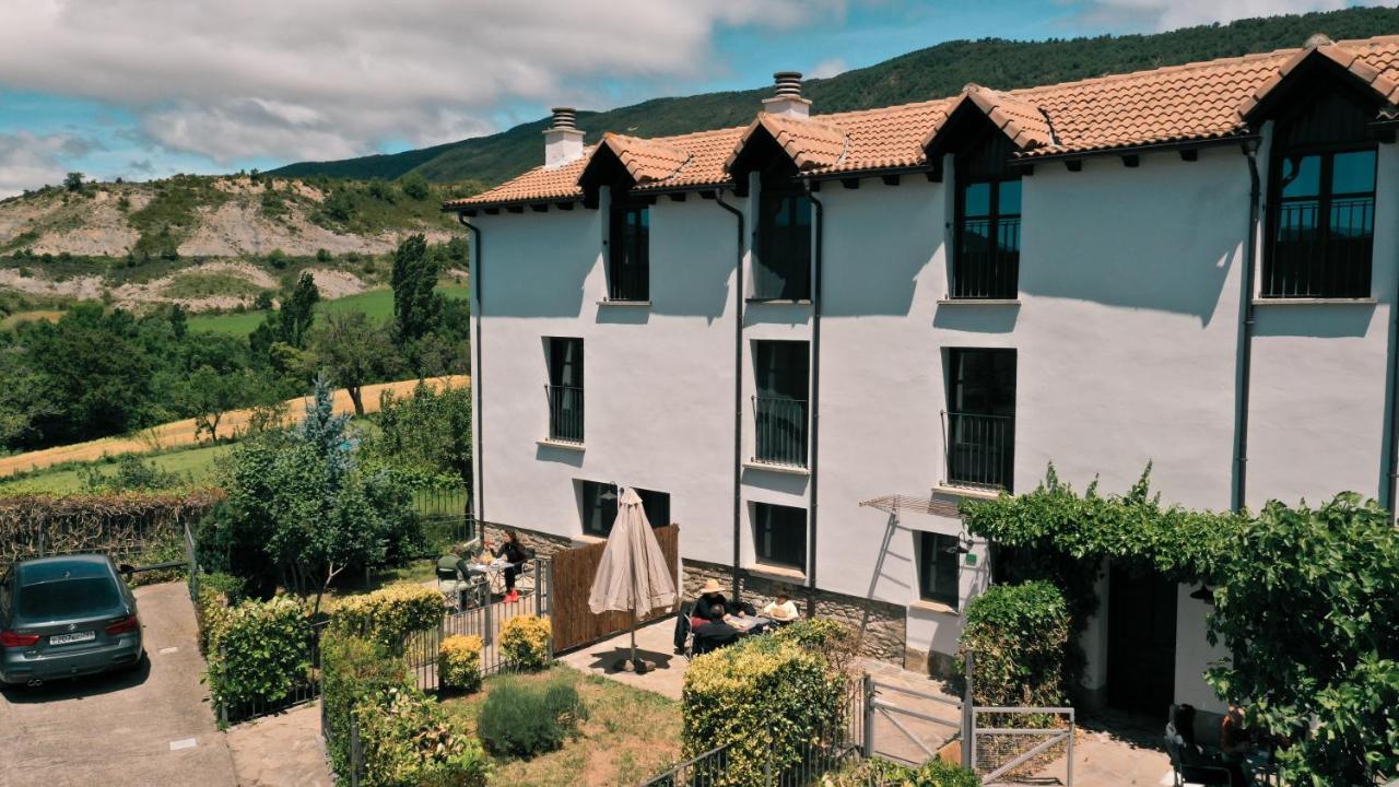 Casas Pirineos Apartment Sabinanigo Exterior photo